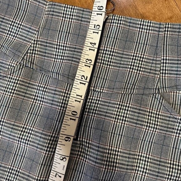 Nordstrom Plaid Check Mini Skirt with Zipper Detail Gray - Picture 6 of 7